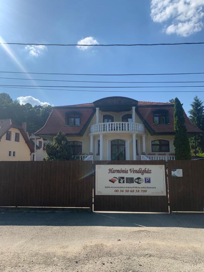 Harmonia Vendeghaz Hotel Miskolc Buitenkant foto